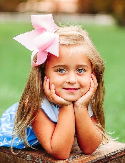 Wee Ones Girls' Classic Grosgrain Hair Bow with Scalloped Edges, No-Slip Hair Clip, Handmade, Sage, King