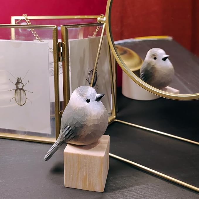 Handmade Wooden Carved Bird Decor Sculpted Hand-Painted Bird Figurines Small Home Decor Bird Statue Shelf Decor BFF Gifts for Bird Lovers (Gray Jay)