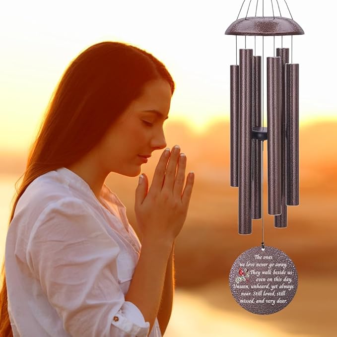 Personalized Wind Chime Memorial, Cardinal Memorial Gift, Sympathy Chimes, Wind Chimes for Loss of Loved One, In memory of a late friend, Bereavement/Sympathy for Remembrance, Product in USA