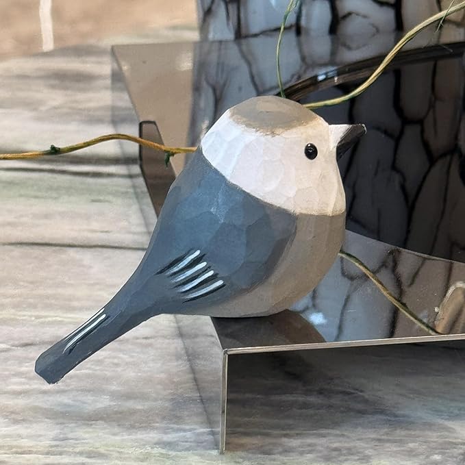 Handmade Wooden Carved Bird Decor Sculpted Hand-Painted Bird Figurines Small Home Decor Bird Statue Shelf Decor BFF Gifts for Bird Lovers (Gray Jay)