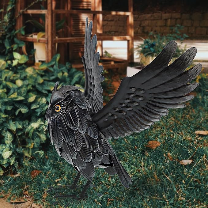 Natelf Solar Owl Decoy Sculptures & Statues Halloween Decoration, Standing Metal Bird Deterrent to Scare Birds Squirrels Away for Outdoor Garden Yard Patio, Black