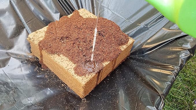 Verdana Coco Coir Potting Soil Brick – 10 Lb - Peat Moss Alternative for Potting Mix, Raised Bed Soil, Organic Gardening & Seed Starting - Compressed Coconut Fiber Block Expands to 18 Gallons