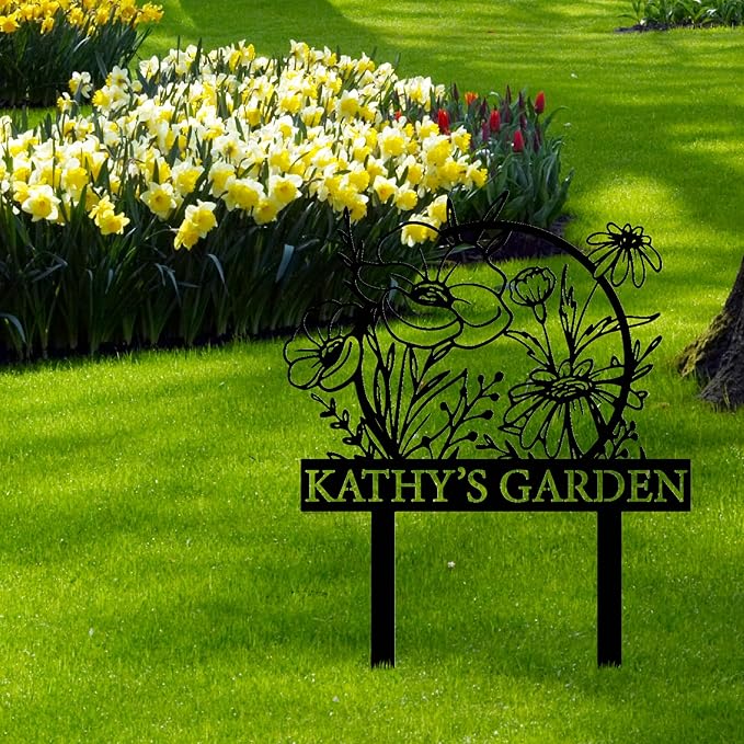 Personalized Metal Garden Sign with Stake, Custom Garden Decor for Outdoor, Custom Family Name Sign, Patio Decorations, Lawn Art, Farmhouse Decorative, Housewarming Gift (CstmDesign12)