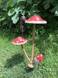 Zaer Ltd. Metal Ants on Mushrooms Short Garden/Pot Stake (1 Ant, Standing)