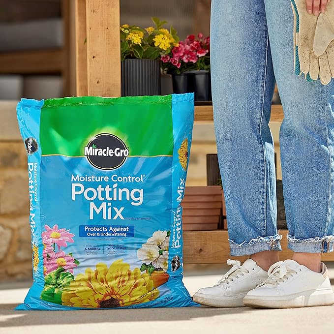 Miracle-Gro Moisture Control Potting Mix, for Container Plants, Protects Against Over- and Under-Watering, 16 qt., 2-Pack